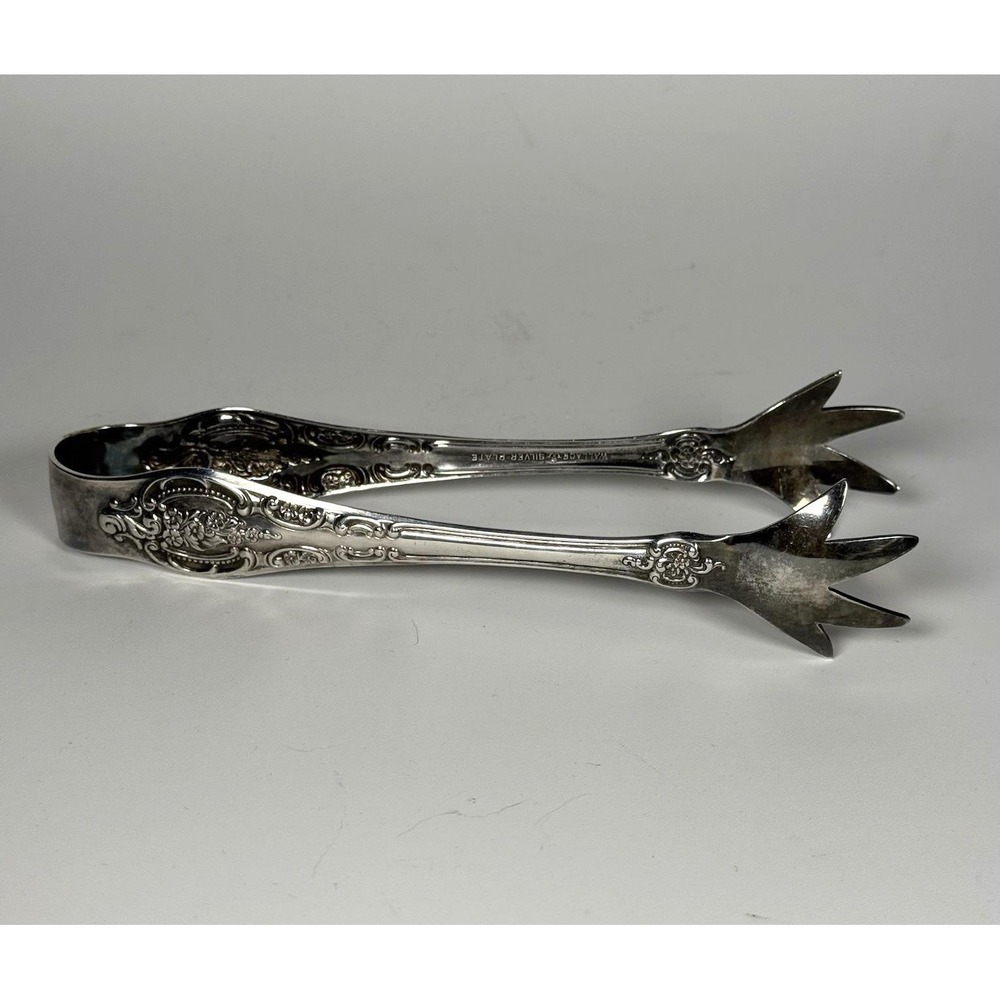 Vintage Wallace Silver Plate Claw Style Ice Tongs 'Royal Baroque'  Barware